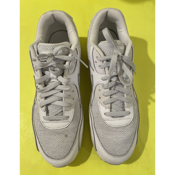 Nike Air Max 90 Essential 537384-134 Triple White Running Gym Size 11.5 - Picture 1 of 8
